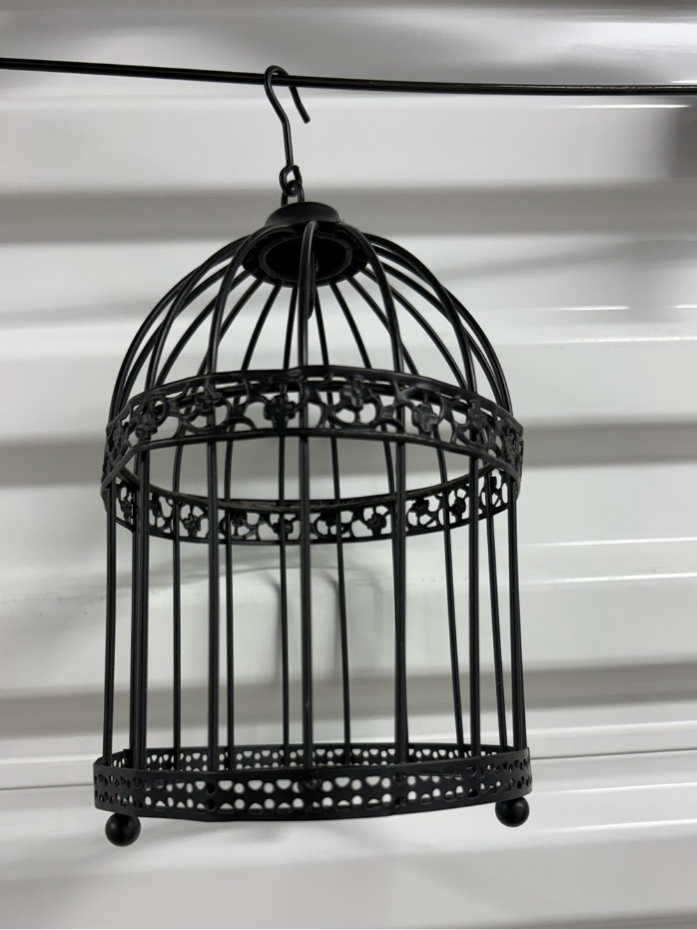 Black Metal Hanging Round Bird House Cage Ornate Design